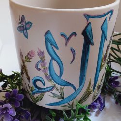  Hand painted mug with your name 