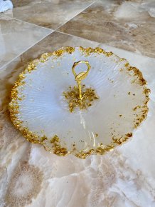 Resin Handmade Circle Plate of Fruits or Mini Cakes