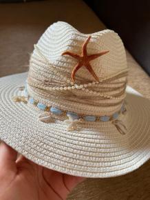 Off white Spanish cowboy hat